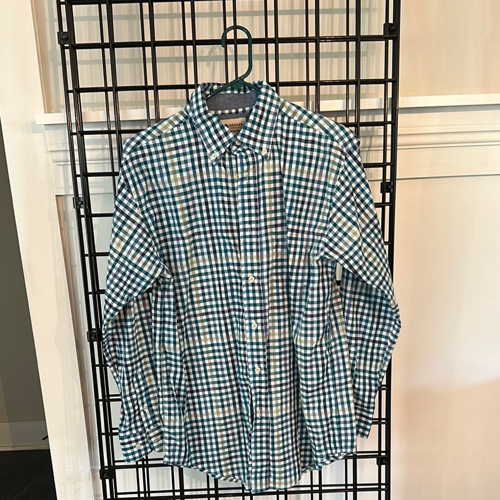 Haggar Men's Blue, Green, and Cream Plaid Shirt